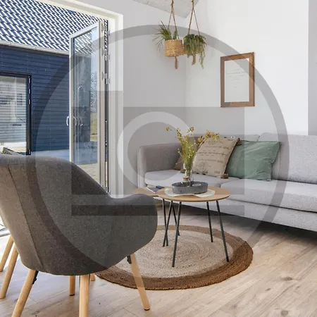 Feriehus 4 Bedroom Gorgeous In *