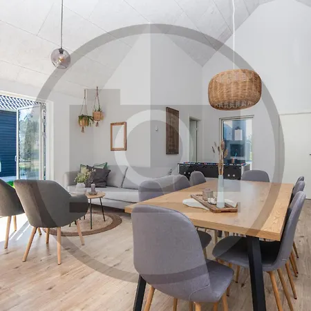 펜션 4 Bedroom Gorgeous In Glesborg
